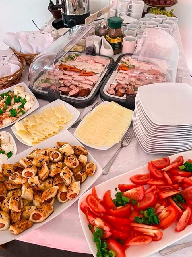 Pensjonat Koliber Sobków Zewnętrze zdjęcie